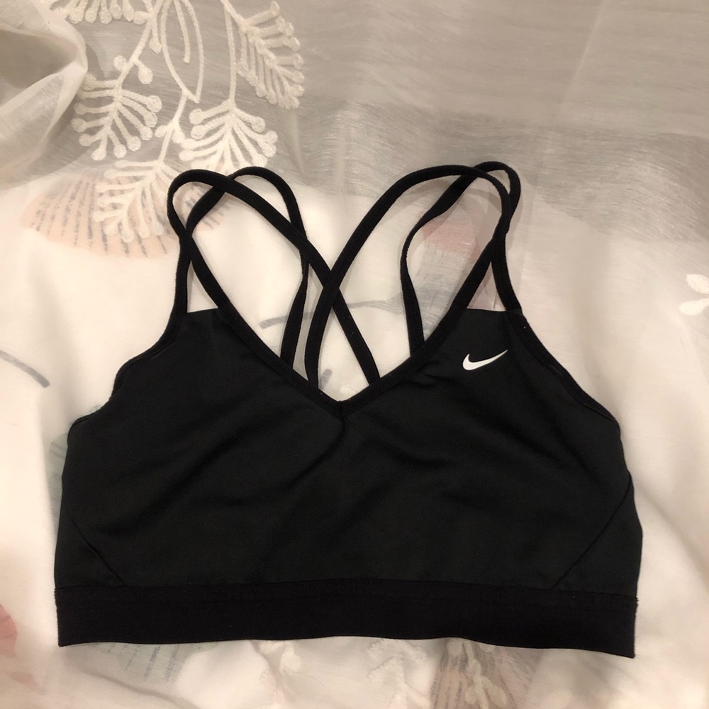 Nike Pro Strappy Cutout Sports Bra - Size M